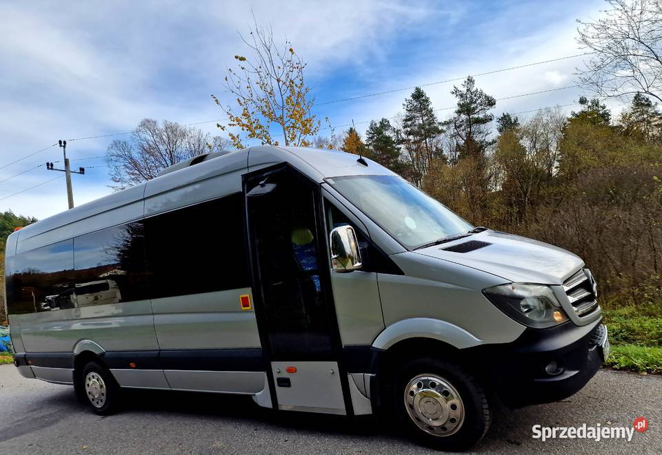 Bieszczady Wynajem Busów i Autokarów Solina przewóz osób
