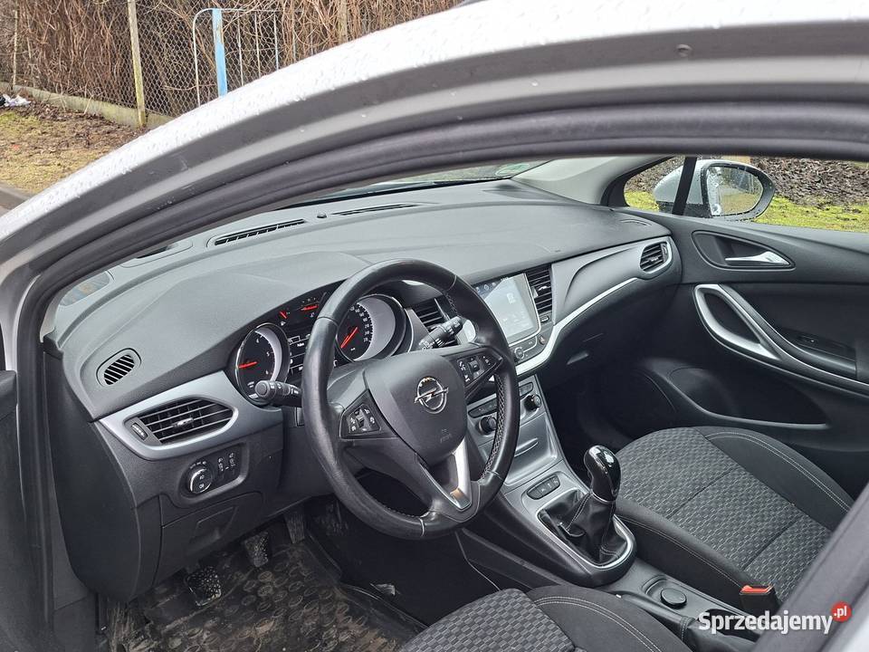 OPEL ASTRA K SPORTS TOURER 2018 Astra Wrocław
