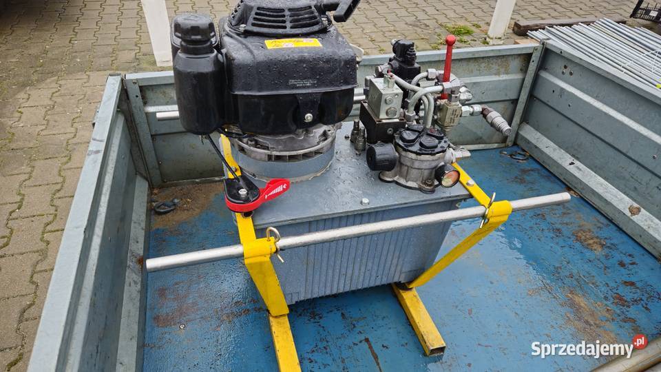 Hydrauliczna maszyna przeciskowa przecisk kret z Tarczyn sprzedam