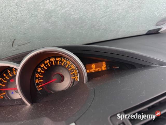 TOYOTA Verso 18 2010 r syndyka Warszawa