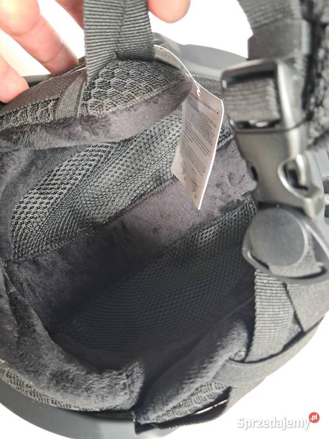 nowy kask narciarskisnowbordowy ma delikatne Sandomierz