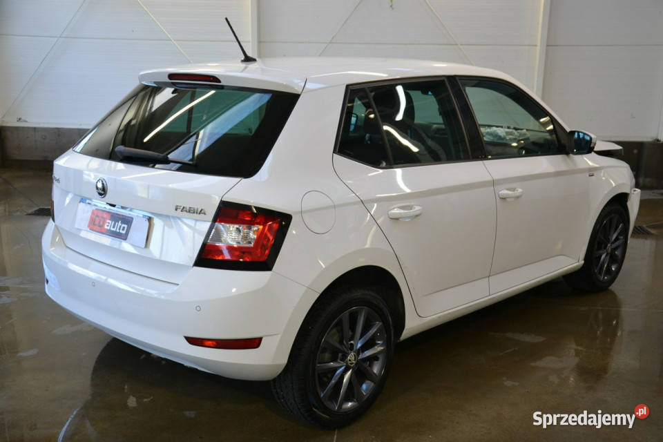 koda Fabia edition 10 mpi benzyna 75 klima ledy benzyna Fabia Kęty