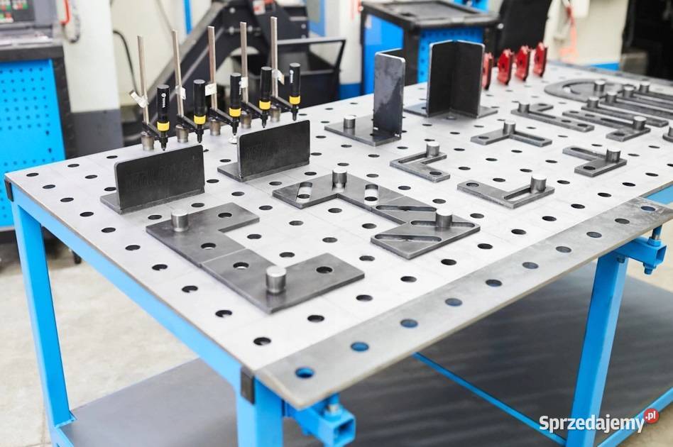 STÓŁ SPAWALNICZY 1000 X 2000 NARZĘDZIA SYSTEM 28 Produkcja Poznań