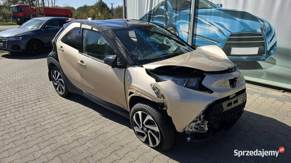 Toyota Aygo X światła do jazdy dziennej Karczew