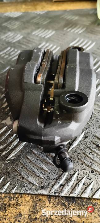 Zacisk hamulcowy do Hondy CBR 1000rr SC57 Poznań