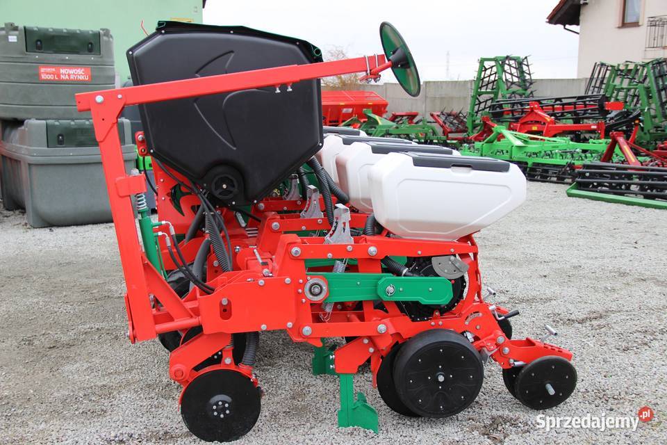 Siewnik punktowy Falcon Agro Masz kukurydza kujawsko-pomorskie Rogóźno