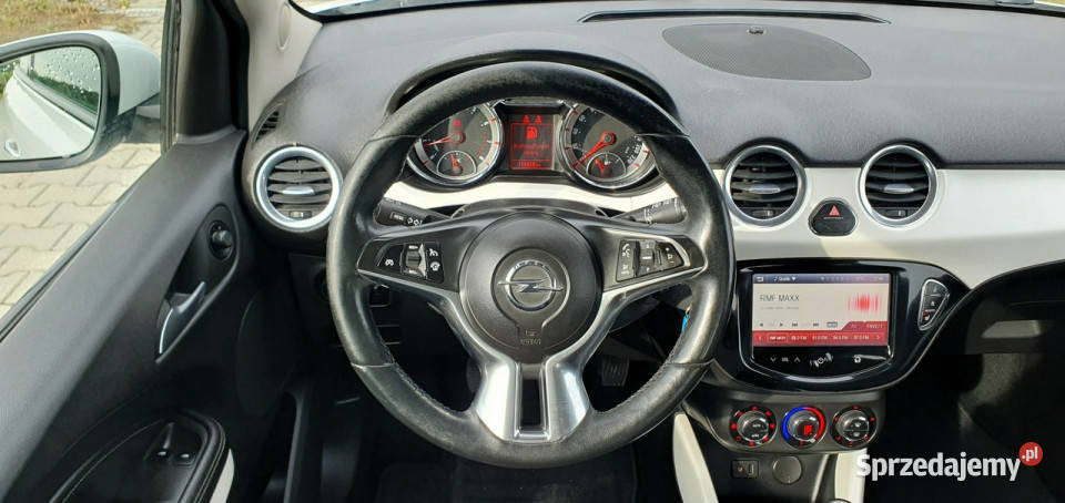 Opel Adam Panorama dachTempomatŚwiatła do jazdy Przyszowice
