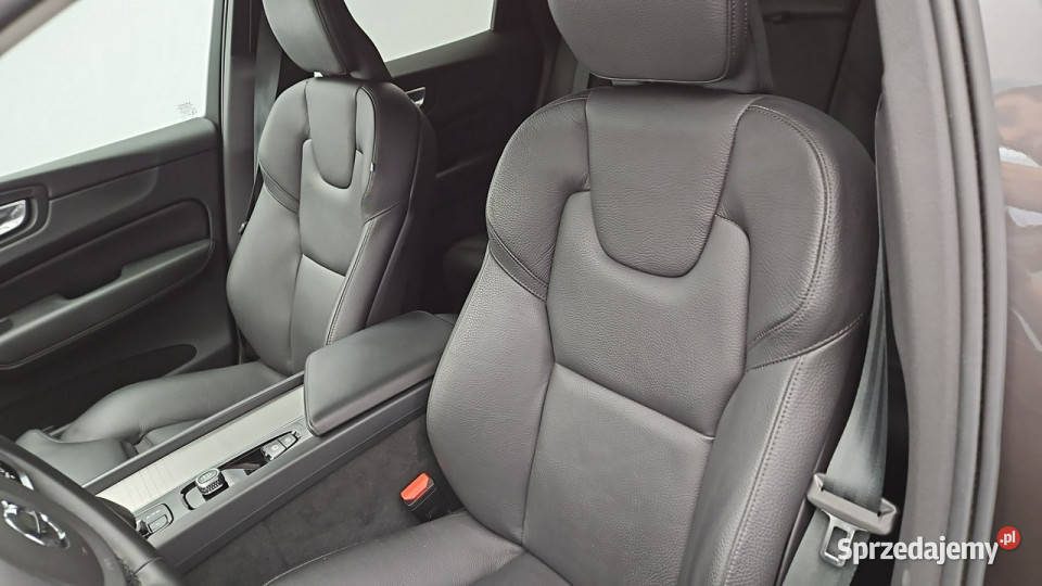 Volvo XC 60 B5 B AWD Plus Dark aut Z Polskiego wielofunkcyjna kierownica Warszawa sprzedam