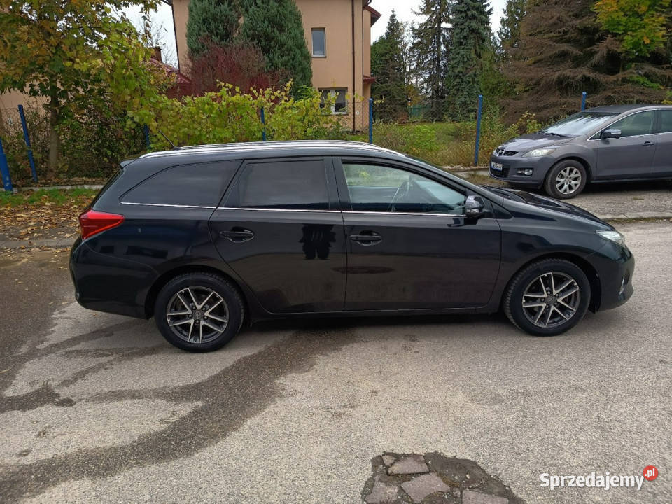 Toyota Auris Or lakier udokumentowany Janów Lubelski