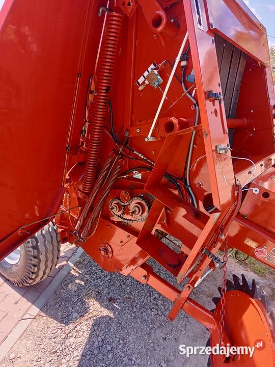 Prasa rolującą FIATAGRI Hesston 5650 John Deere świętokrzyskie