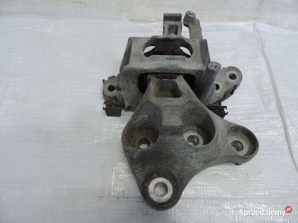 OPEL ASTRA K V 5 16 CDTI ŁAPA PODUSZKA SKRZYNI