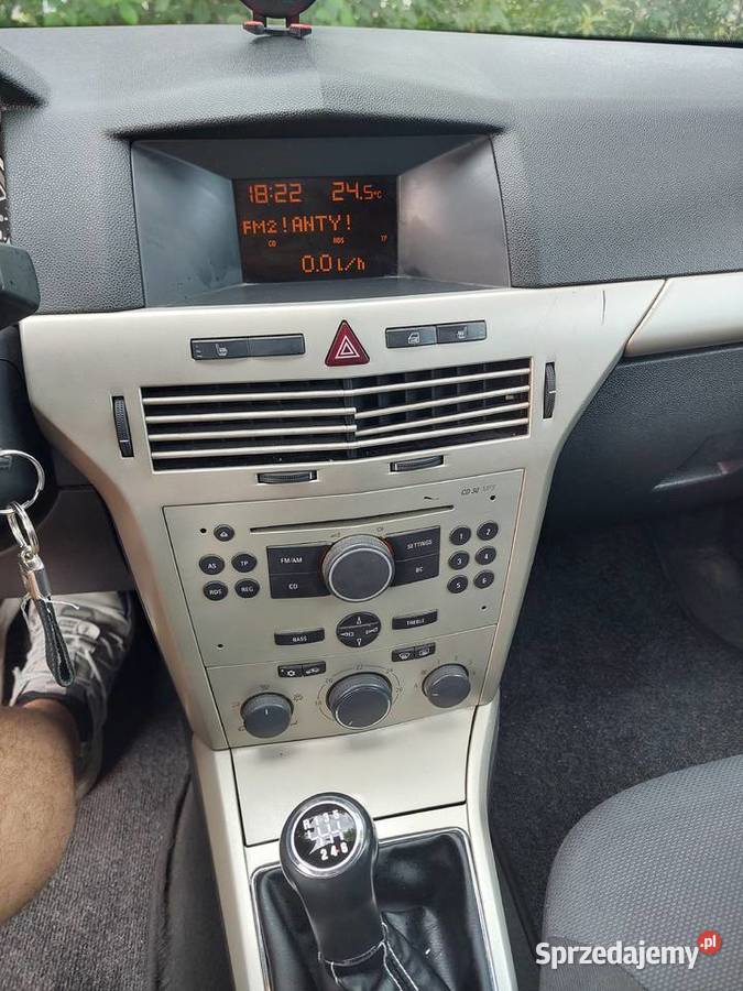 Opel Astra H 2007 17 CDTI 110 Bogate Wyposażenie 429000km Łódź