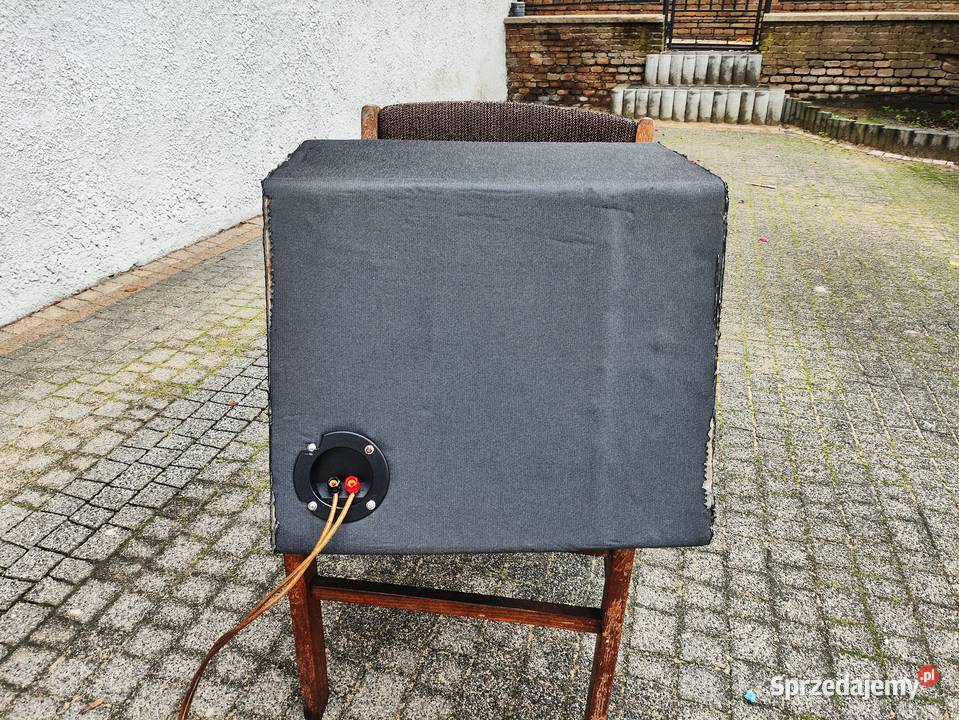 Skrzynia basowa bassowa tuba subwoofer JBL P1222 Niegowonice
