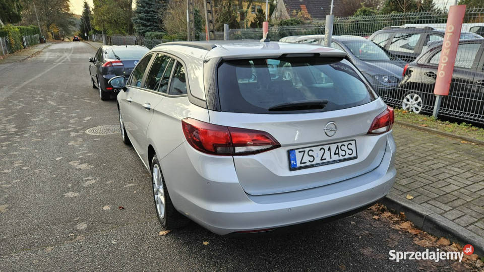 Opel Astra Szczecin