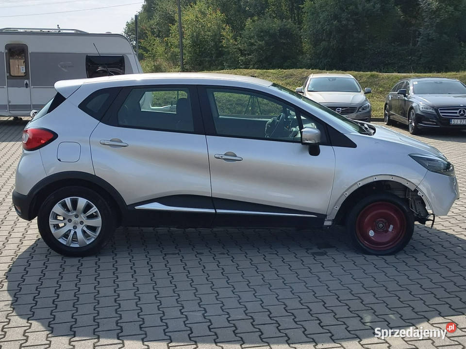 Renault Captur TCE benzyna 90 klimatyzacja lakier metallic