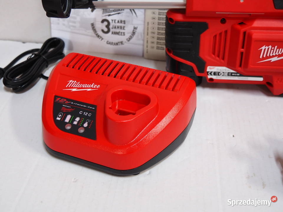 MILWAUKEE M12 DE odsysacz odkurzacz wiertarka Narzędzia Baszkówka sprzedam