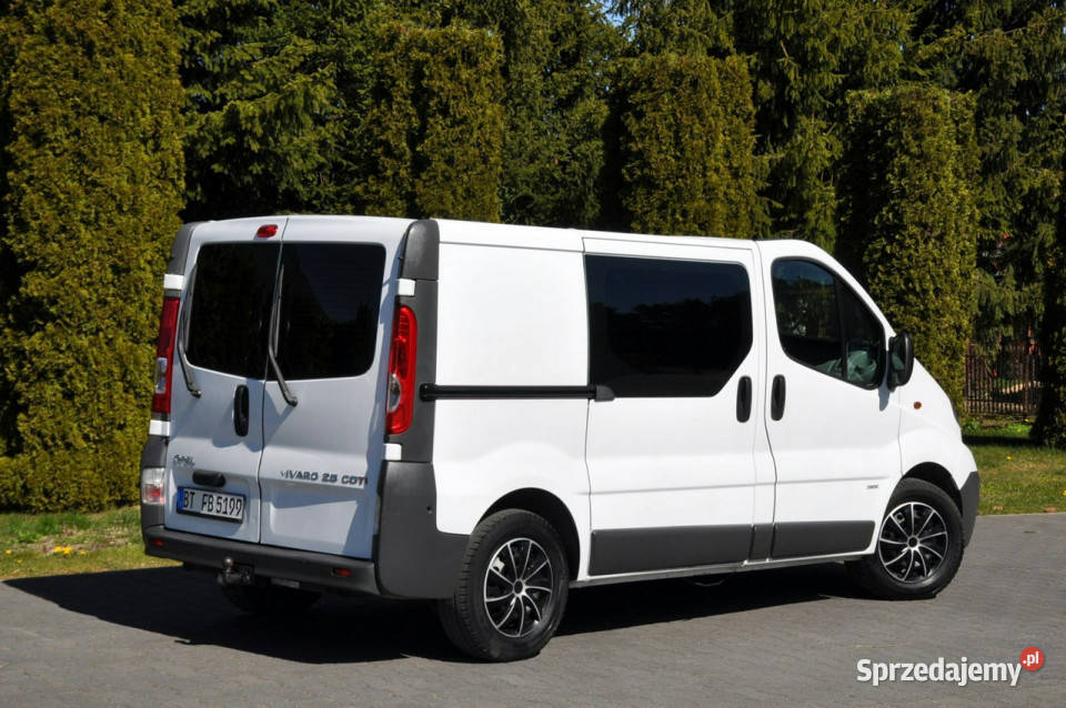 Opel Vivaro 25CDTI145KlimatyzacjaHakI Ostrów Mazowiecka