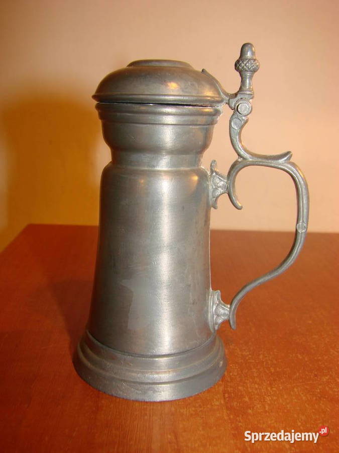 mały cynowy kufelek