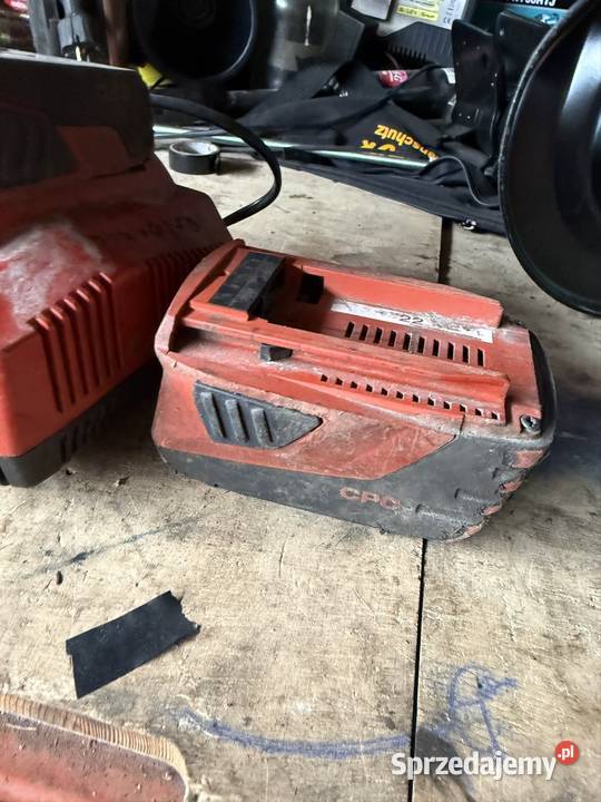 Ładowarka hilti z dwoma bateriami Jasło