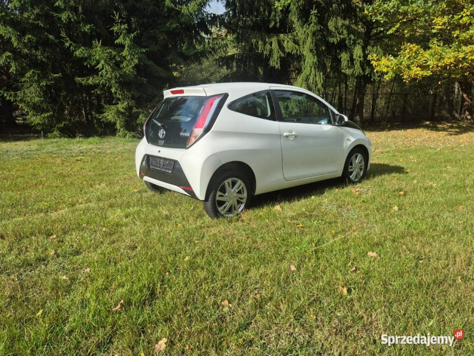Toyota Aygo Bezawaryjny i ekonomiczny I 20052014 klimatyzacja Stare Budy sprzedam
