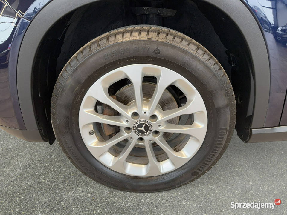 Mercedes GLA 180 16 122 automat 2018 r salon Myślenice