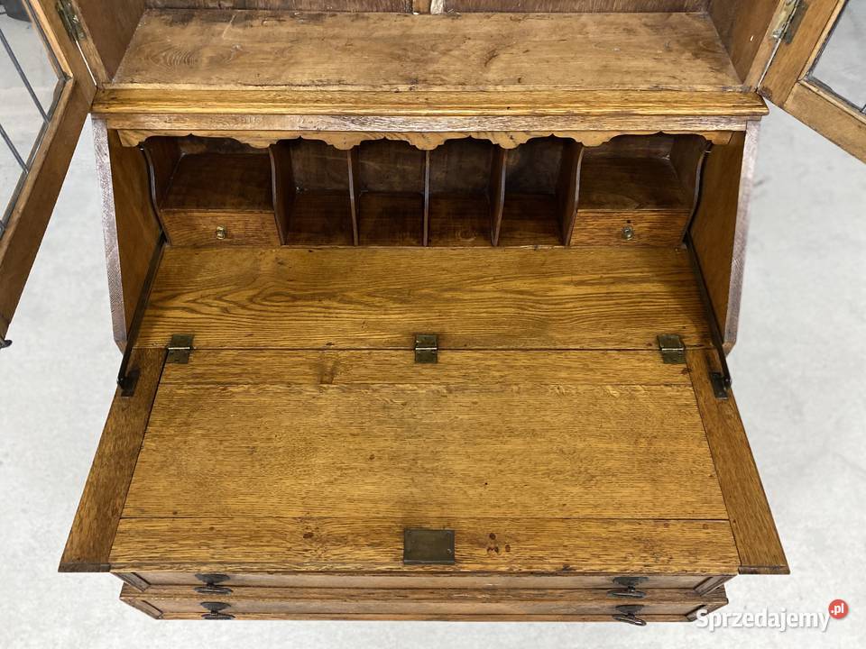 Sekretarzyk dębowy z nadstawką poł XX w witryna Meble Budno