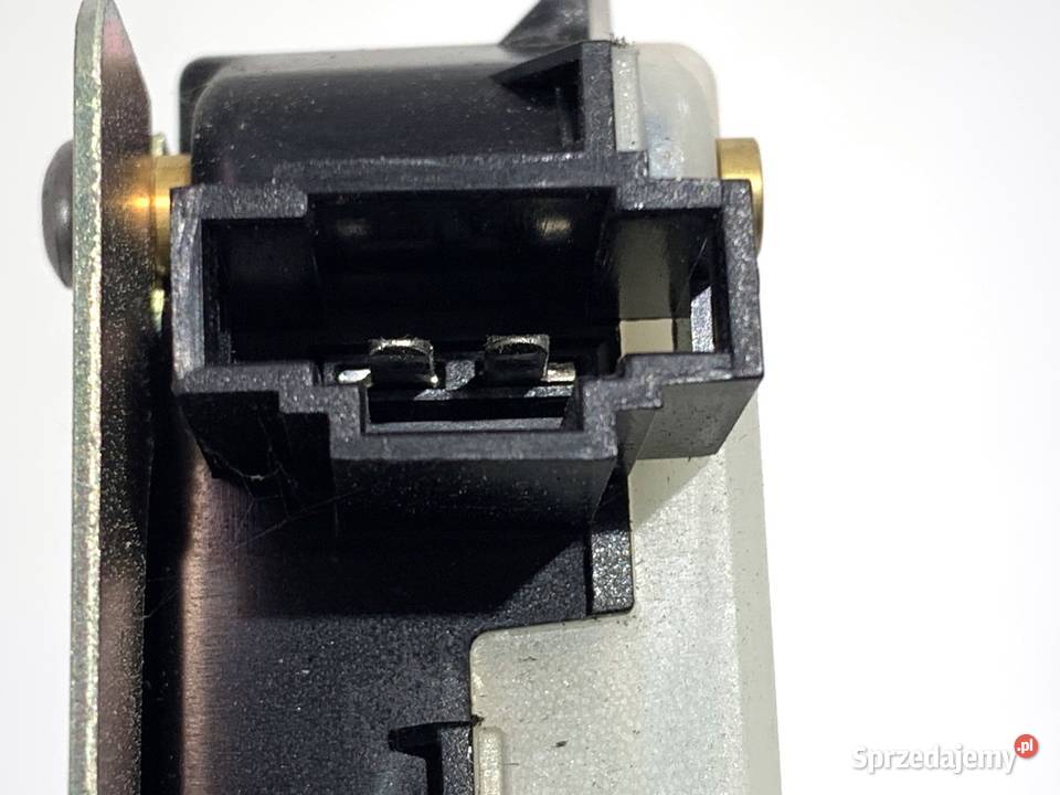 ZAMEK KLAPY TYŁ VW PHAETON SedanLimuzyna