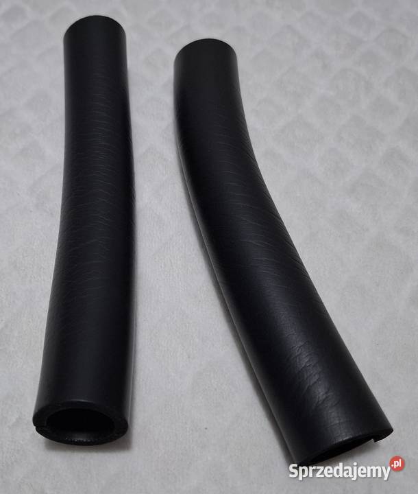 Otulina na rury 4x22x30mm dwa odcinki 2x186 Czeladź sprzedam
