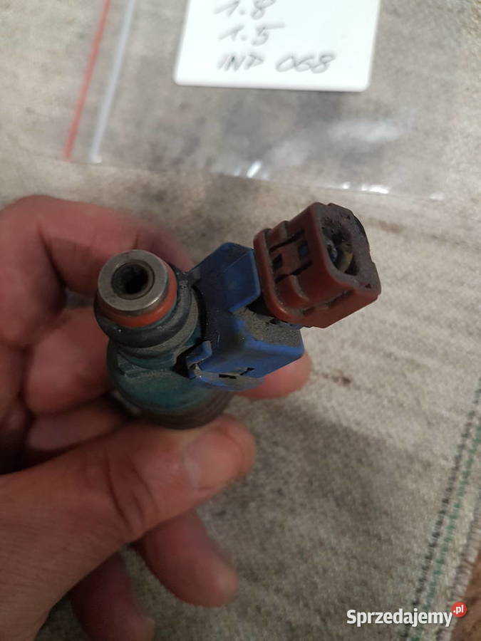 MITSUBISHI 15 18 WTRYSKIWACZ PALIWA WTRYSK INP