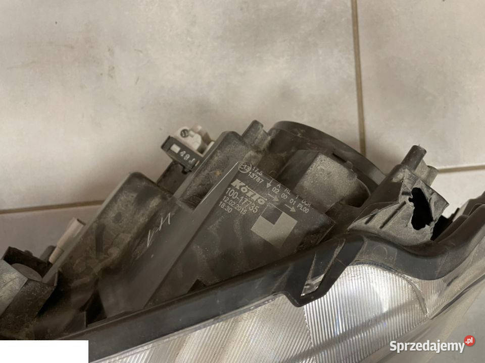 Suzuki Sx4 reflektor xenon lewy Kozubszczyzna