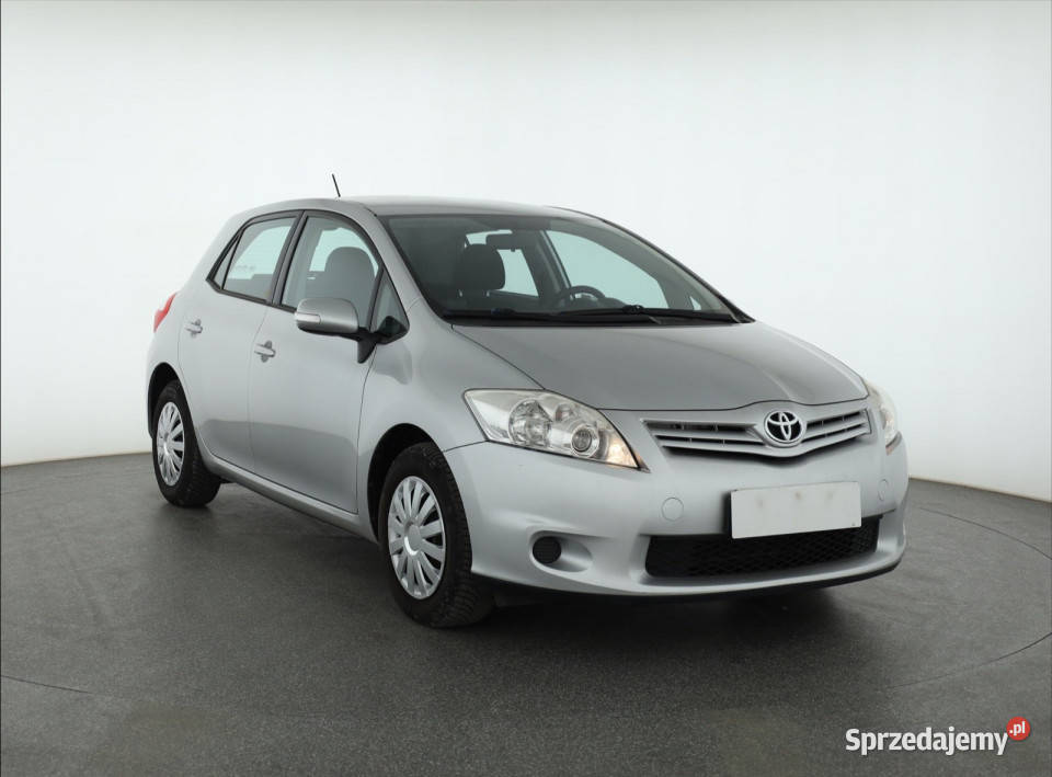 Toyota Auris 13 Dual VVTi wielofunkcyjna kierownica