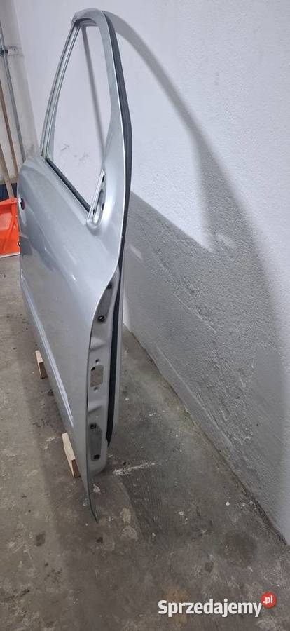 Drzwi Przednie Prawe Mercedes Sandomierz