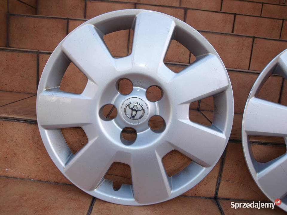 Toyota kołpaki 16 oryginalne komplet 4 sztuki Kalisz
