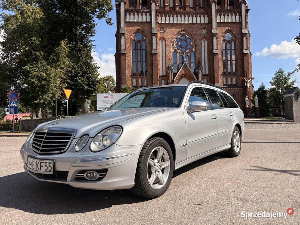 Sprzedam MercedesBenz E 320 CDI 4MATIC produkcji wspomaganie kierownicy