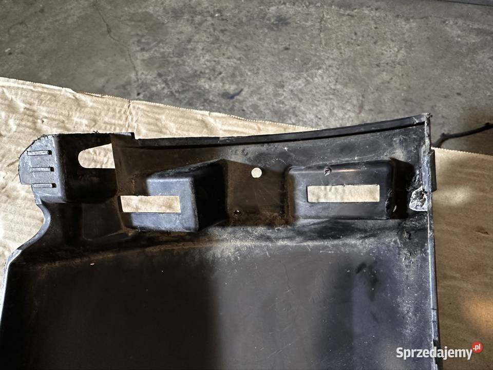 Narożnik zderzaka Peugeot 3008 II Zderzaki Łączany