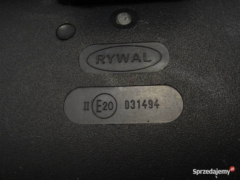 LUSTERKO PRAWE MERCEDES ATEGO Van minibus 9804 ciężarowe