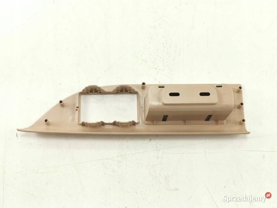 RAMKA PANELU STEROWANIA SZYB LEWA FORD MONDEO 06 sprzedam