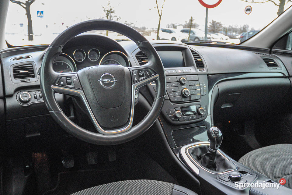 Opel Insignia 20CDTI 2012 r nieuszkodzony Wrocław sprzedam