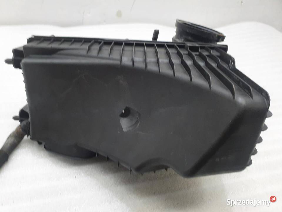 OBUDOWA FILTRA POWIETRZA VW TOUAREG 7L6129601D