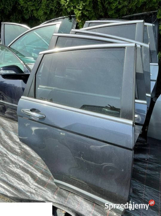 Honda CrV III 06 drzwi tył lewe prawe Kozubszczyzna