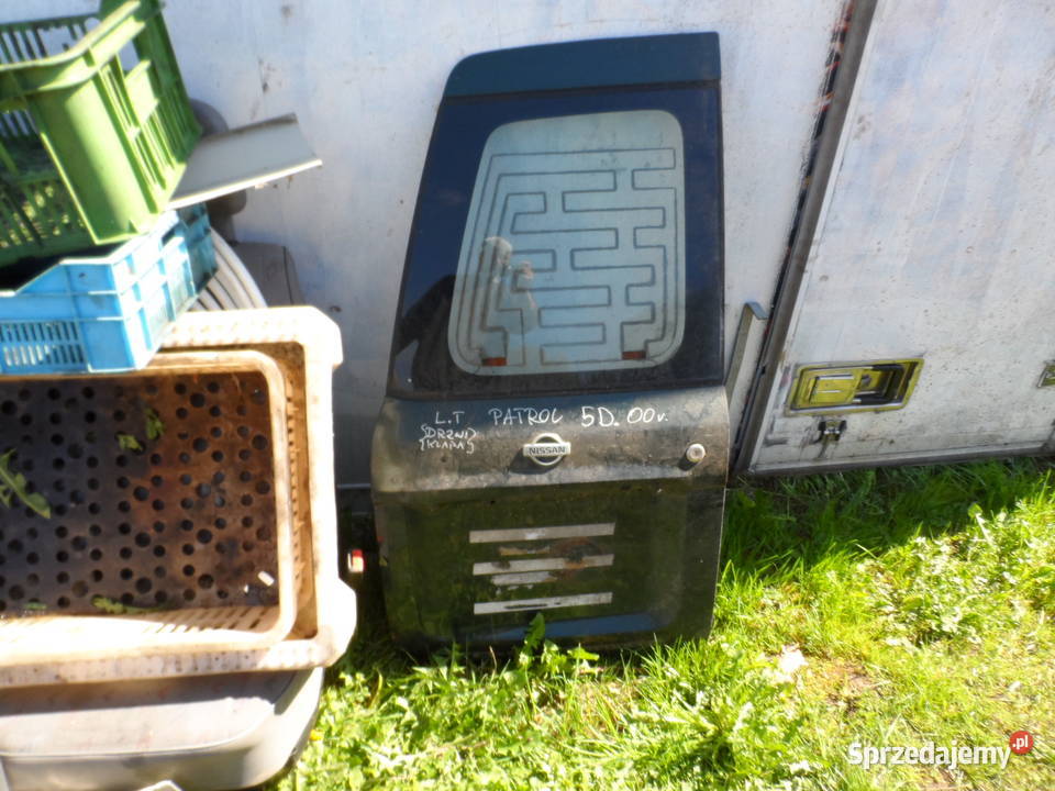 Nissan Patrol 5D drzwi tył lewe Gościcino