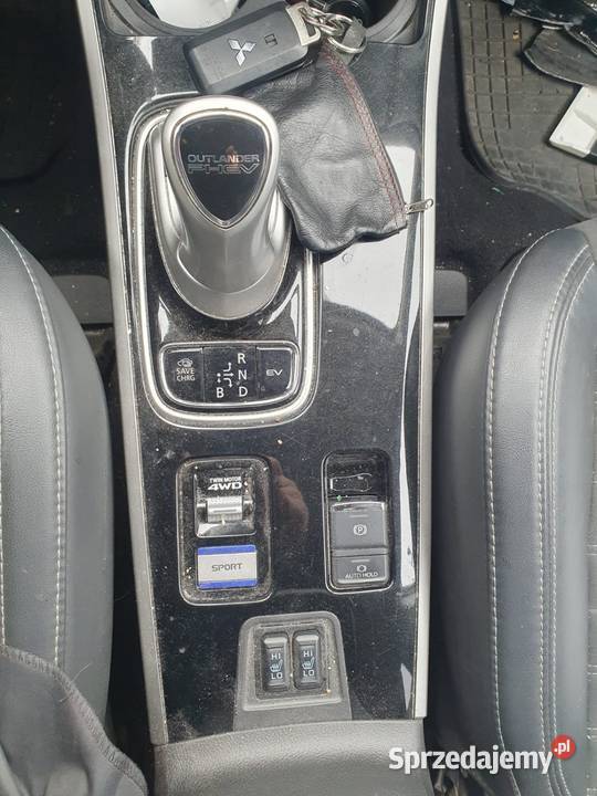Mitsubishi Outlander PHEV 2018 Lubin