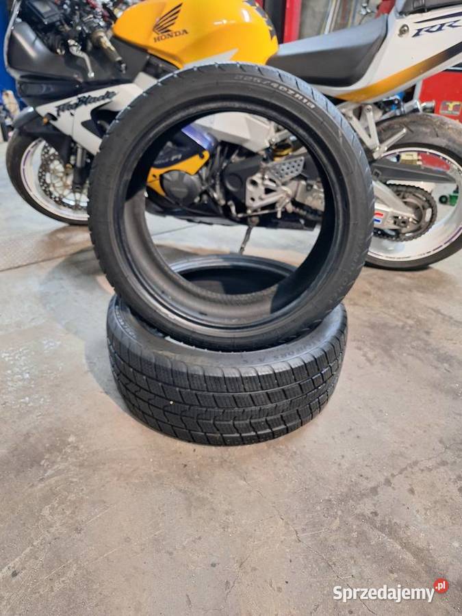 opony zimowe 2 225 40 18 dolnośląskie Strzelin