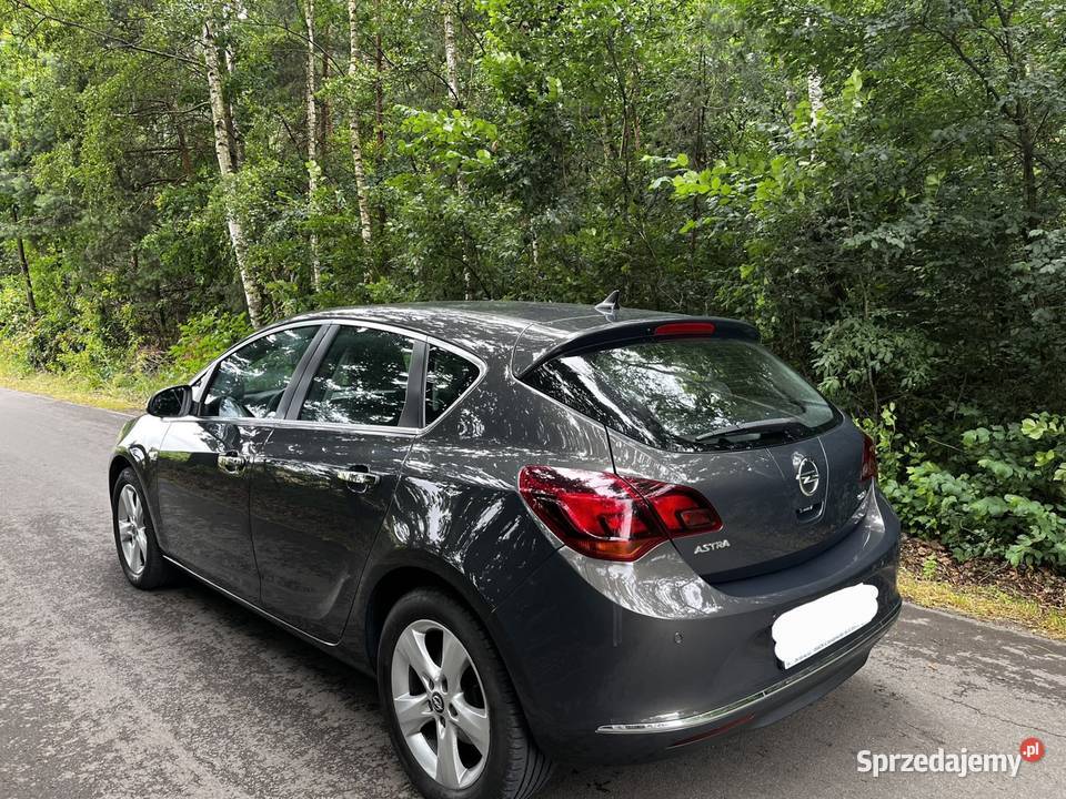 Opel Astra J Sandomierz
