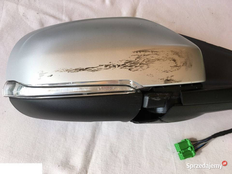 VOLVO V40 XC40 LUSTERKO PRAWE 8 PIN Kozubszczyzna