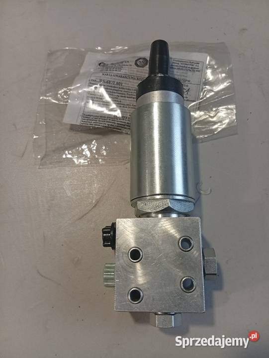 Rozdzielacz załączania napędu C385 mazowieckie Płock sprzedam