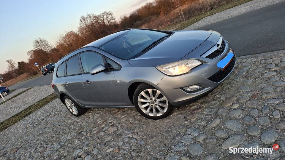 Opel Astra J Sports Tourer Biała Podlaska