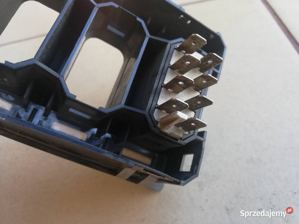 Mercedes G Klasa W463 przełącznik blokady ramka terenowe Sieciechów sprzedam