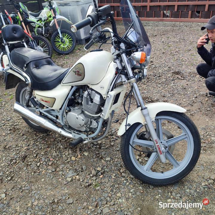 125 HYOSUNG MOTTORS AMERICAN CLASIC CRUISE II Września