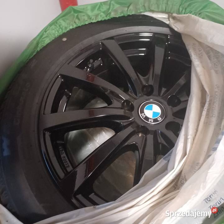 Kola BMW X1U11z oponami zimowymi pirelli kujawsko-pomorskie Ciechocinek